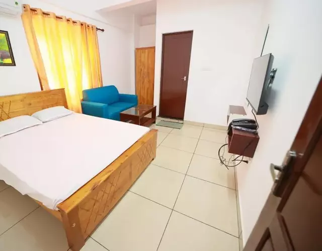 CR Residence, Attingal