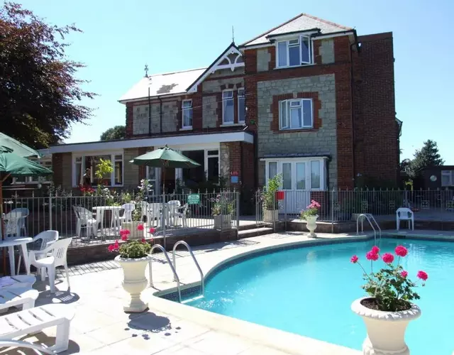 Eastmount Hall Hotel