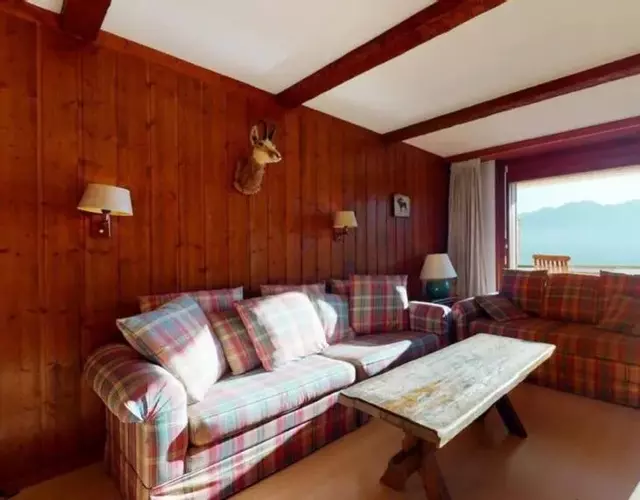 La Ruinette-cosy 2-bed With Pool & Gym Access