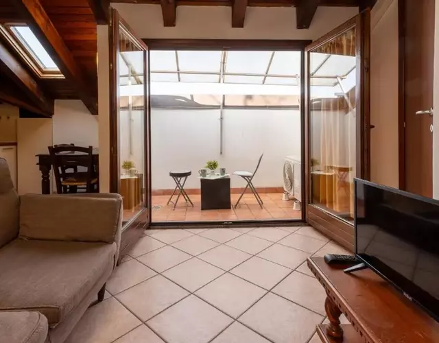 Dante's Skyview - Appartamento mansarda Novara STAZIONE