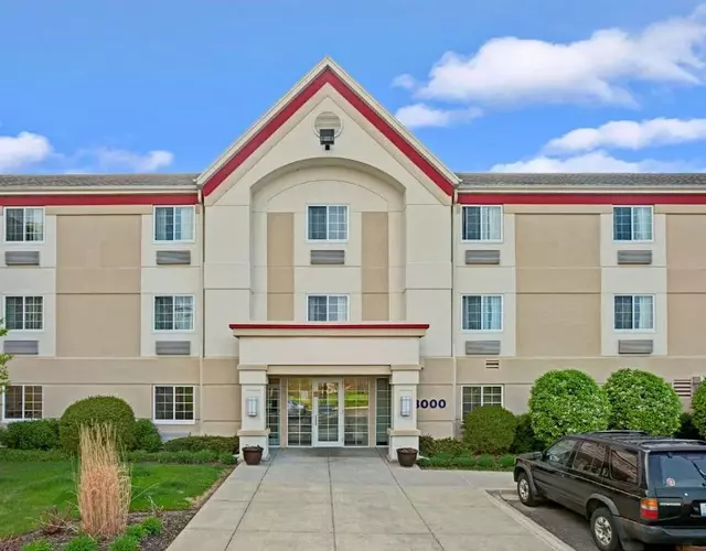 MainStay Suites Northbrook Wheeling