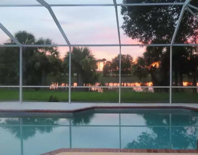 Luxury 3-Bedroom Home near Beaches with Pool