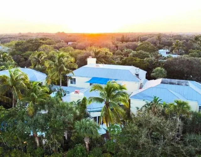 The Caribbean Court Boutique Hotel