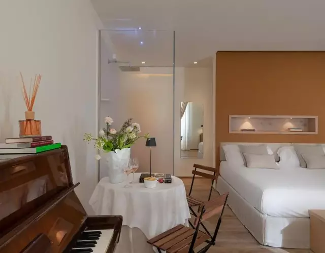 Massimago Wine Suites