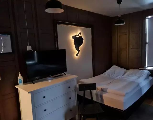 Lava Guesthouse