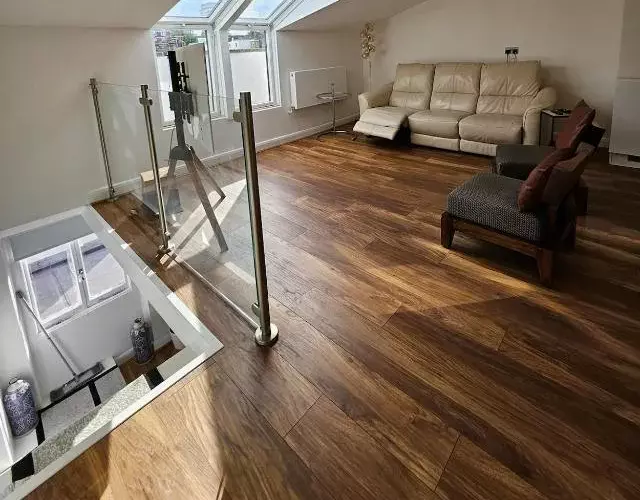 Victoria, 6 bed & 4bath Room Apa