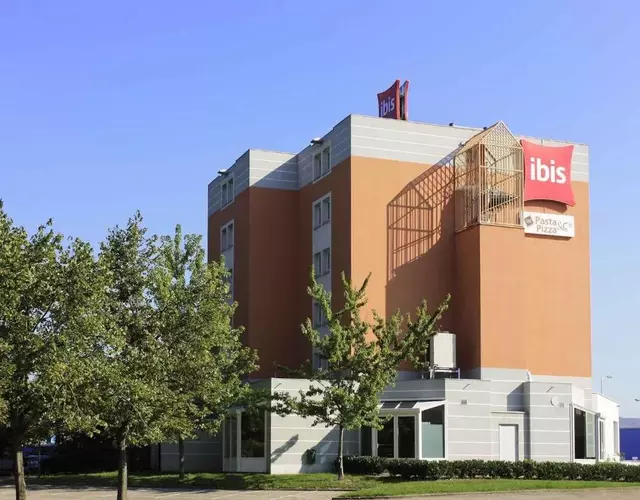 IBIS Lyon Sud Chasse Sur Rhône