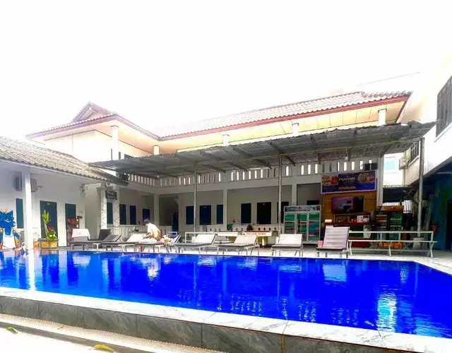 Apatuxay Vientiane Hostel & Apartment