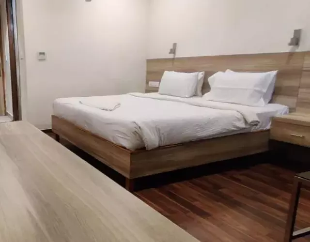 Hotel RN Grand