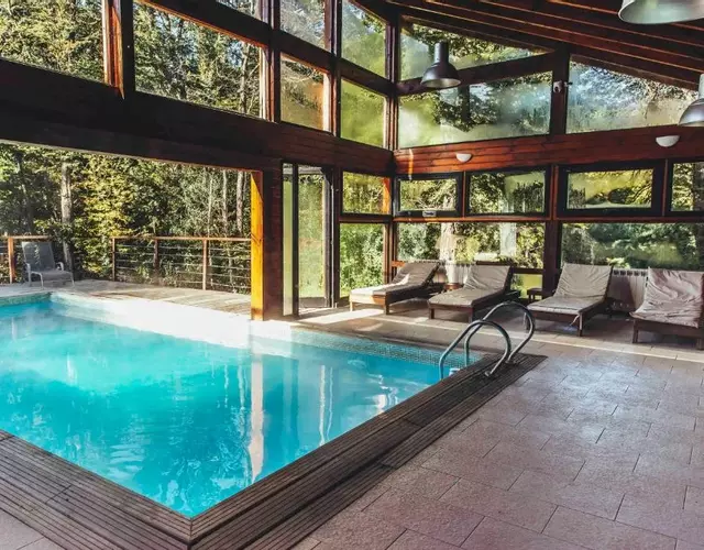 Arbolar, Casas de Montaña- Piscina climatizada