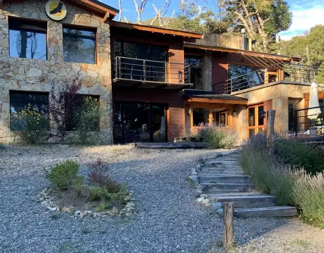 Cabañas y Hosteria El Condor Pasa VLA