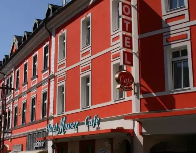 Altstadt Hotel Mosser Villach mit Parkplatz