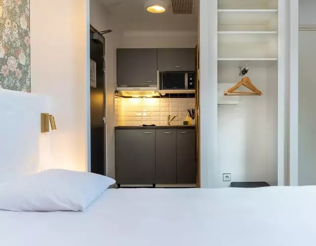 CALM Appart' & Hostel