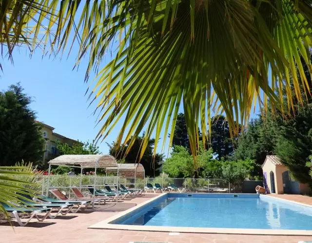 Appart'Hotel Festival Sud Aqua - Avignon TGV