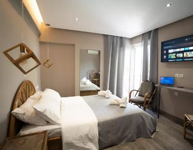 Parthenis Riviera Hotel