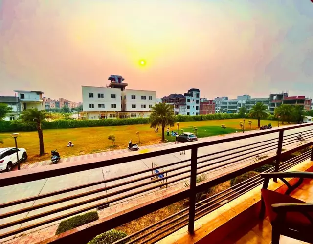 The Sapphire Resort 1,2,3 bedrooms villas available in omaxe vrindavan - A Four Star Luxury Resort