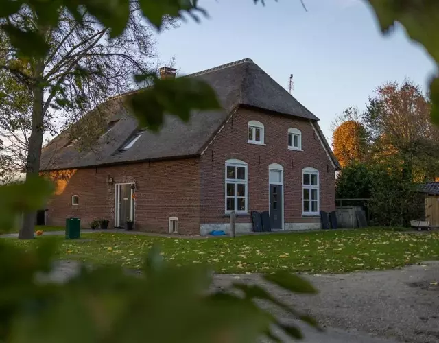 8 person apartment with heated swimmingpool Hoek van Winssen