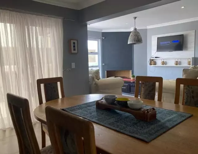 Meransha Langstrand Self Catering CC