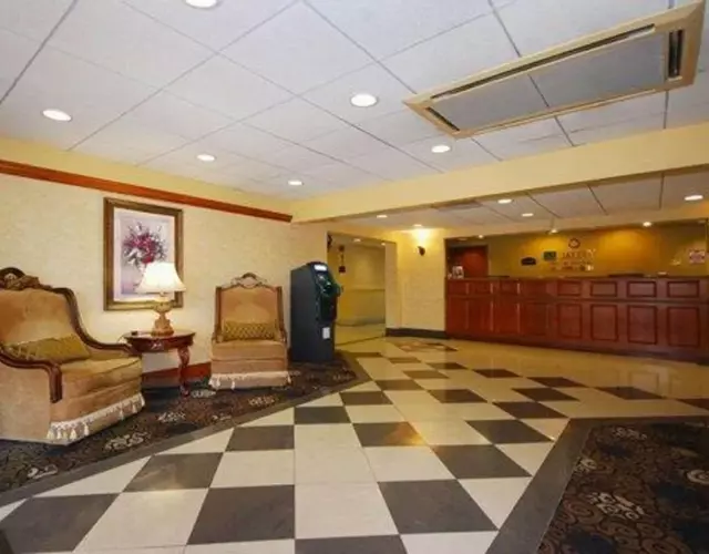 Quality Inn & Suites Bensalem