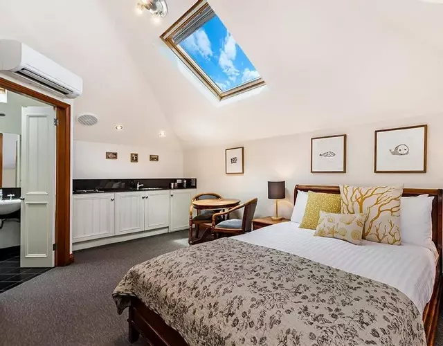 Sandstone Suites - In the heart of Port Fairy