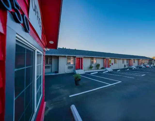 OYO Hotel Portland OR near Airport