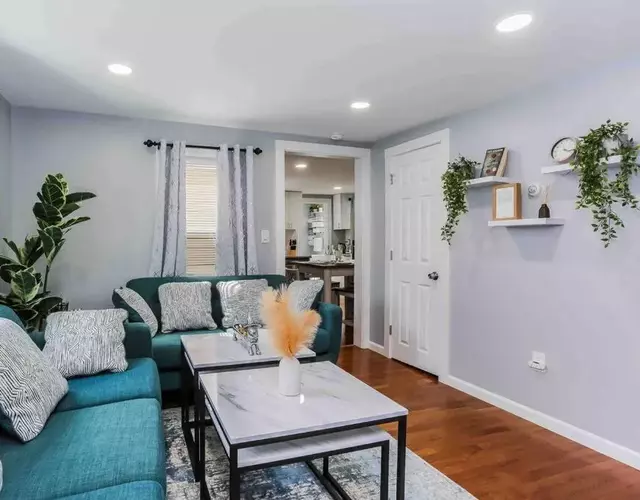 Two Bedroom Apartment on Forestville Bristol