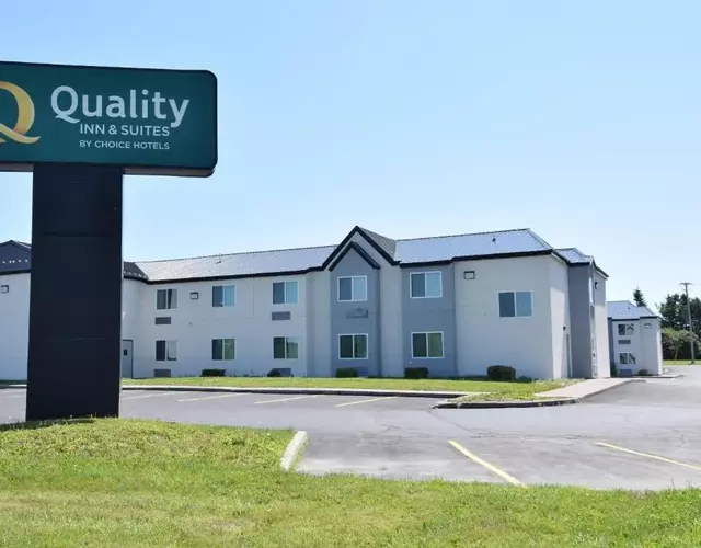 Quality Inn & Suites Watertown Fort Drum
