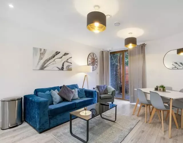 Aldenham Road 1 Bedroom Apartment Next to Bushey Station