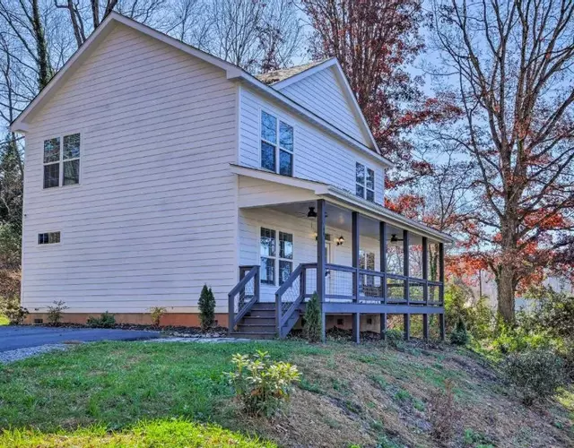 New Country House with Stylish Modern Amenities