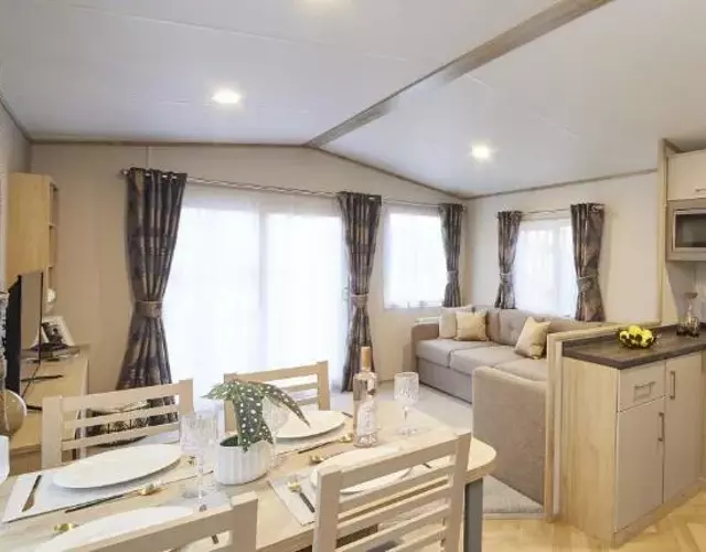 Elegant 2 Bed 1 and Half Bath Caravan in Holiday Resort Village