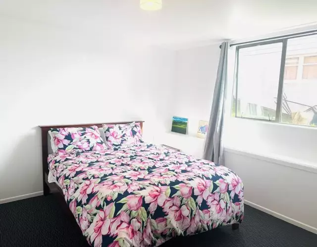 Comfy 2 bedroom flat, close to city