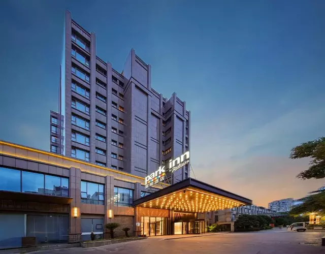 Park Inn by Radisson Wenzhou Longwan International Airport Wanda Plaza