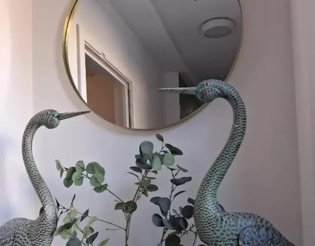 Crown House Studio Apartment