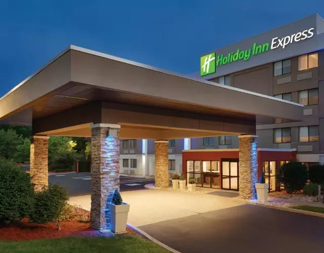 Holiday Inn Express Hartford South - Rocky Hill by IHG