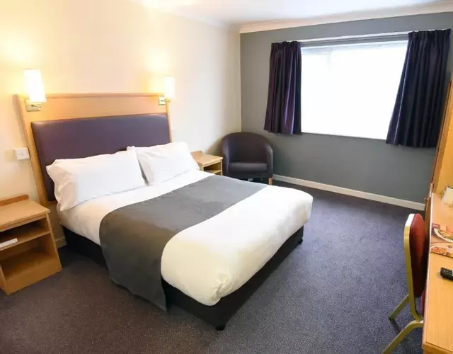 Royal Oak by Greene King inns