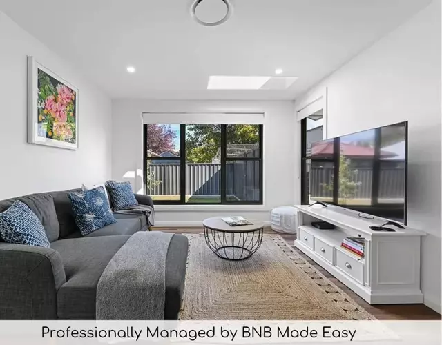 Mally on March - Close to Central, Chic Elegance