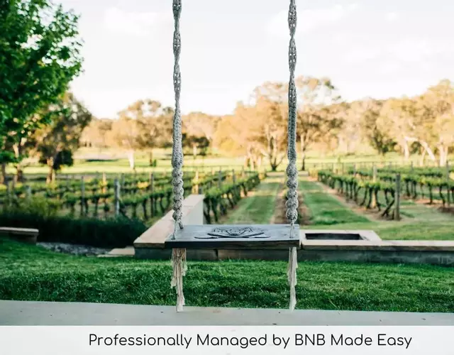 Mortimer's Wines Studio - Adults Only Retreat