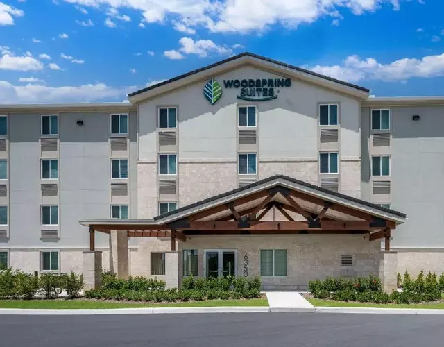 WoodSpring Suites West Palm Beach