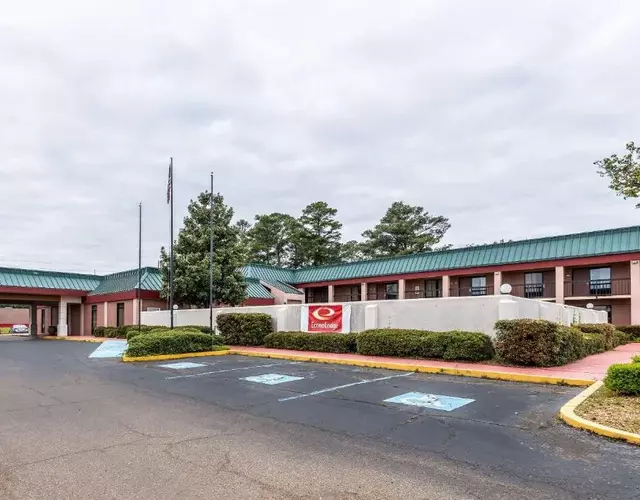Econo Lodge Columbus near Airport