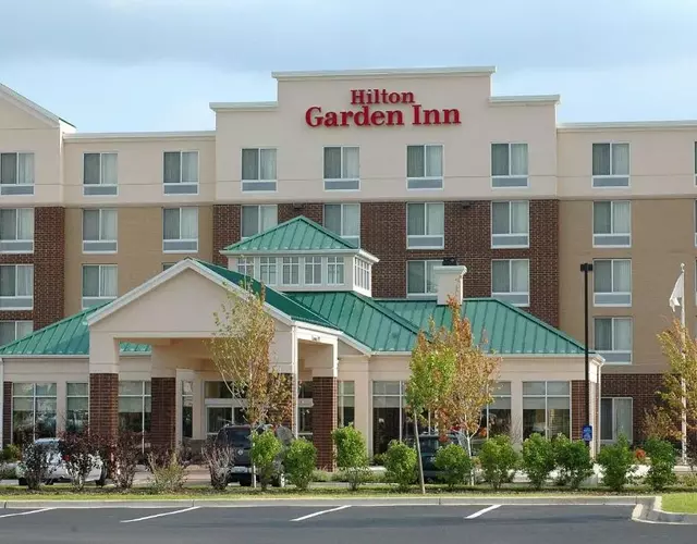 Hilton Garden Inn Naperville/Warrenville