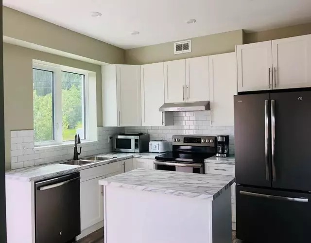 Downtown Whitehorse Deluxe 2 Bedroom Condo