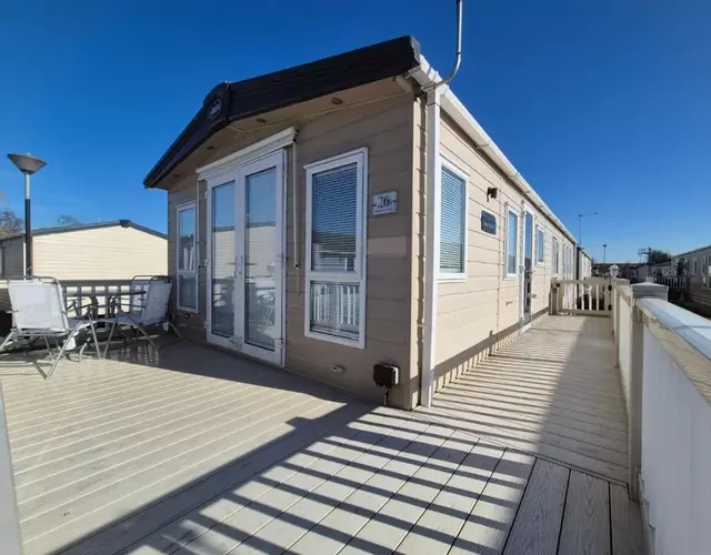 Whitstable Beaumont - Sleeps 6, 588 ft