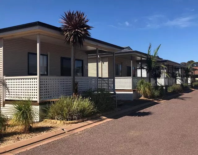 The Sundowner Cabin & Tourist Park