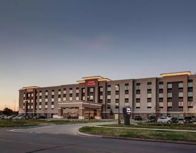 Hampton Inn & Suites-Wichita/Airport, KS