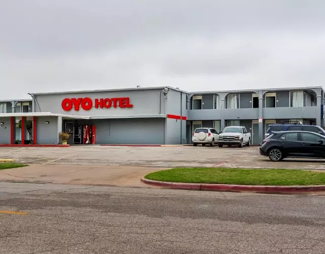 OYO Hotel Wichita Falls - Downtown