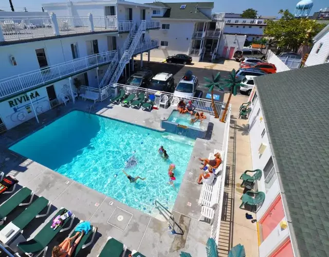 Riviera Resort & Suites