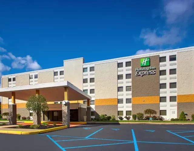 Holiday Inn Express Pittston - Scranton Airport by IHG