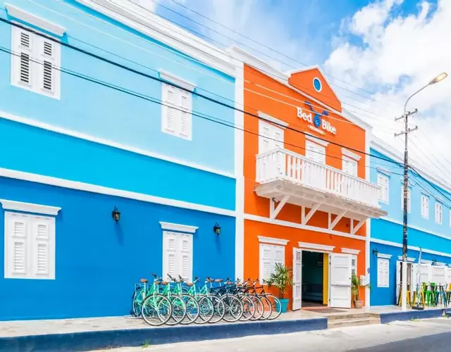 Bed & Bike Curacao - Pietermaai