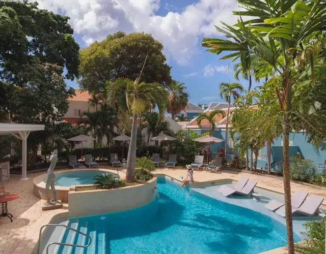 Kura Botanica Hotel