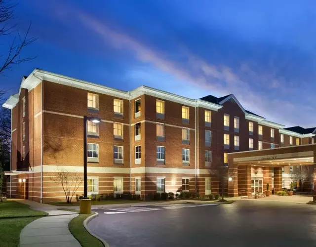 Hampton Inn & Suites Williamsburg Historic District
